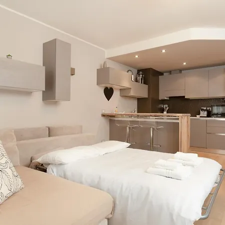 Elegante Rifugio Shakespeare Con Parcheggio A Apartment