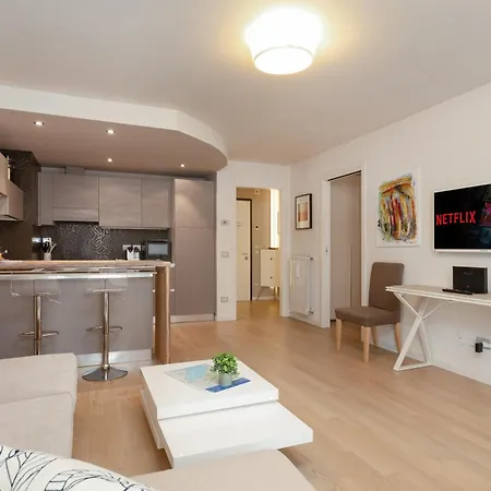 Elegante Rifugio Shakespeare Con Parcheggio A Apartamento